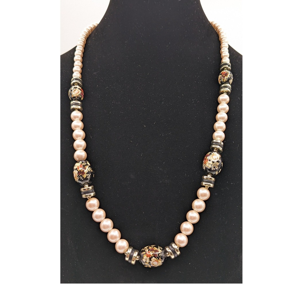 Vintage‎ Faux Pearl Tensha Bead Necklace Hand Painted Floral Black Gold 28 Inch
